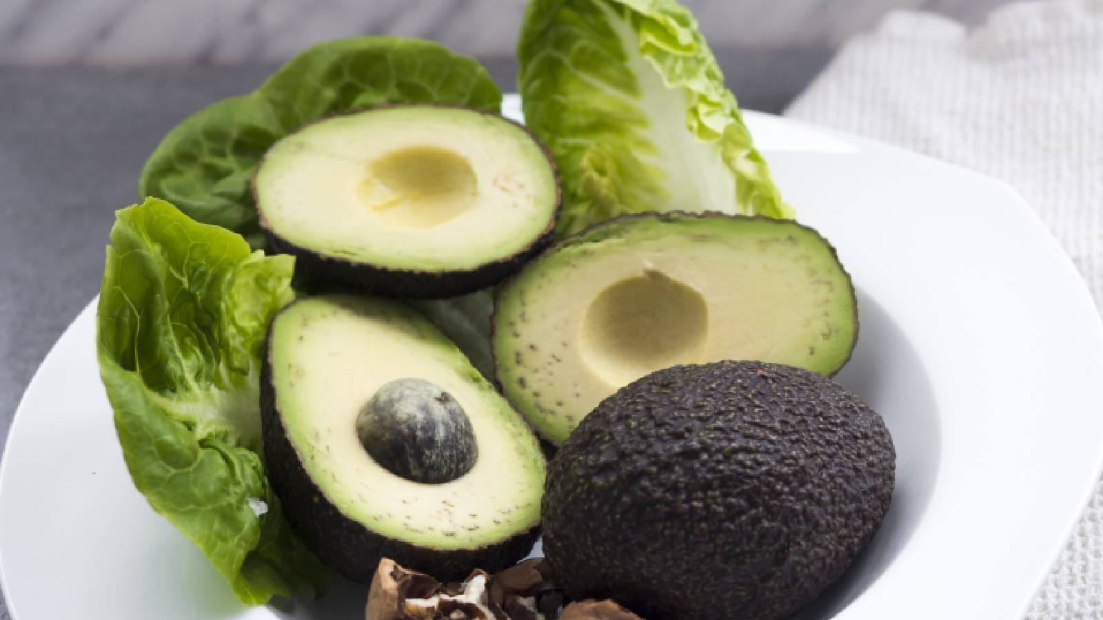 Avocado salad