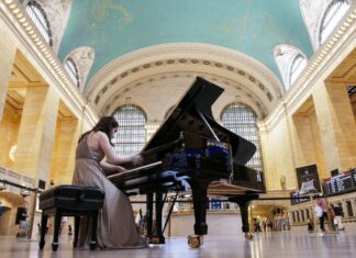 Engaging with music may boost mental, physical health of older adults Engaging with music may boost mental, physical health of older adults