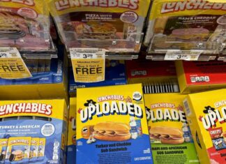 Kraft’s CEO is obsessed with his health—but also eats Lunchables several times a week Kraft's CEO is obsessed with his health—but also eats Lunchables several times a week