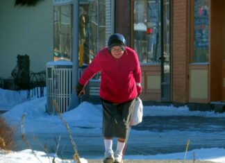 Social isolation among elderly peaks in winter months elderly, older, senior citizen, winter, cane, walking