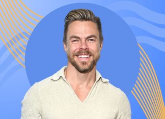 Derek Hough Reveals His Favorite Snacks & Dishes on DWTS Derek Hough Reveals His Favorite Snacks & Dishes on DWTS