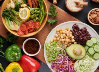 Balanced Diet: What is it, Benefits, Diet Chart and Foods to avoid Chat with AHA!