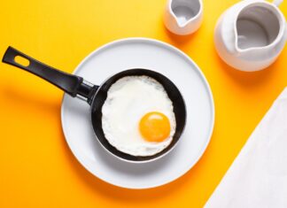 Just one egg daily reduces nutrient gaps among U.S. adolescents, study shows Study: Eating egg-rich diets and modeling the addition of one daily egg reduced the risk of nutrient inadequacy among U.S. adolescents with and without food insecurity. Image Credit: mdbildes / Shutterstock