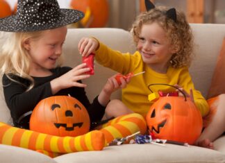 The four Halloween treats you should never give your kids – and the healthier alternatives The four Halloween treats you should never give your kids - and the healthier alternatives