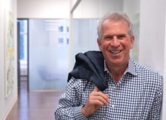 Health and Wellness Summit slated for Nov. 12 Jeff Weiss is the president and CEO of Age of Majority.