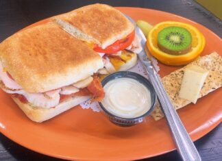 Popular Perham cafe to bring healthy eating to hockey families in Detroit Lakes – Perham Focus Popular Perham cafe to bring healthy eating to hockey families in Detroit Lakes - Perham Focus