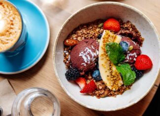 The Best Time of Day to Eat Breakfast—and Why it Varies The Best Time of Day to Eat Breakfast—and Why it Varies