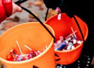 Use Halloween to talk with kids about candy consumption, healthy habits Use Halloween to talk with kids about candy consumption, healthy habits
