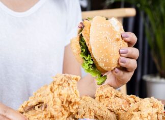 2 New Studies Link Ultra-Processed Foods to Premature Aging, Teen Health Risks 2 New Studies Link Ultra-Processed Foods to Premature Aging, Teen Health Risks
