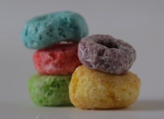 RFK, ‘Make America Healthy Again’ are right to take on food policy Froot Loops cereal sold in other countries is colored with berries and carrots. The American version, seen here, uses lab-concocted dyes.