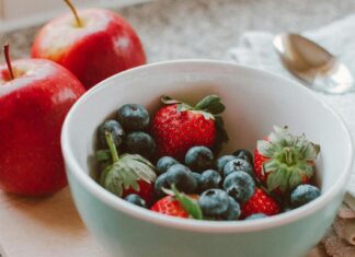 New Research Says We Can Transform Our Health with Two Simple Ingredients: Food and Nature New Research Says We Can Transform Our Health with Two Simple Ingredients: Food and Nature