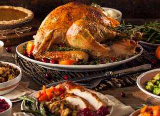 Is anything on your Thanksgiving table actually healthy? Hint: Dark meat lovers may be onto something. Thanksgiving 2024, Thanksgiving feast, Turkey, healthy thanksgiving dishes, Black health and wellness, food, theGrio.com