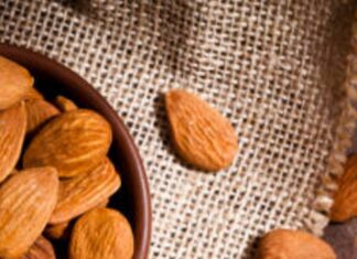 9 reasons to start the day by eating a handful of soaked almonds 9 reasons to start the day by eating a handful of soaked almonds
