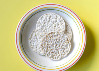 Are rice cakes healthy? Dietitians discuss pros and cons of the low-cal classic Are rice cakes healthy? Dietitians discuss pros and cons of the low-cal classic