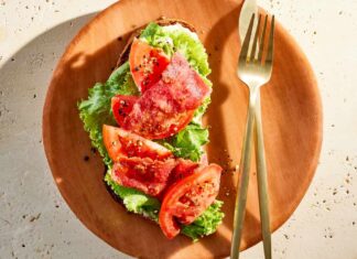 BLT Breakfast Sandwich BLT Breakfast Sandwich