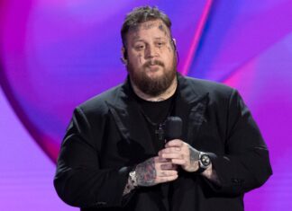 Jelly Roll Details Food Addiction Battle Amid Weight Loss Journey Jelly Roll Details Food Addiction Battle Amid Weight Loss Journey