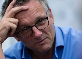 Michael Mosley warned slimmers – 'you can't' eat 2 common fruits Michael Mosley warned slimmers - 'you can't' eat 2 common fruits