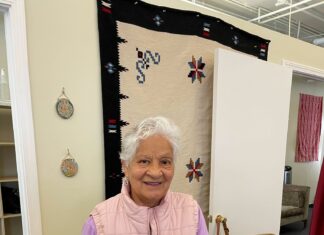 Nutrition programs show how to eat healthy on a budget Nutrition programs show how to eat healthy on a budget