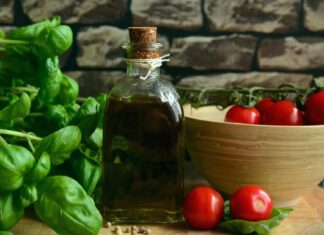 The Mediterranean diet may slow brain aging, MRI study shows The Mediterranean diet may slow brain aging, MRI study shows