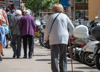 'Numerous' Substances That May Slow Aging Discovered With New AI Tool 'Numerous' Substances That May Slow Aging Discovered With New AI Tool