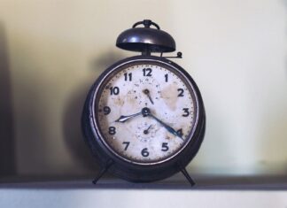 Lack of sleep may raise risk in people with hypertension Lack of sleep may raise risk in people with hypertension