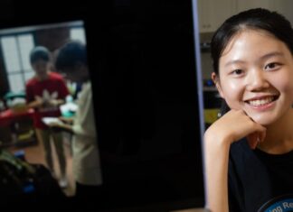 Amber Lin, a Tarbut V’Torah leader, aspires to end Alzheimer’s – Orange County Register Amber Lin, a Tarbut V’Torah leader, aspires to end Alzheimer’s – Orange County Register