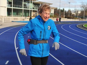 Fitness: The secret to aging exceptionally well An elderly woman on a racetrack