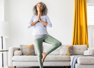 4 Longevity Exercises to Improve Balance, Mobility and Endurance 4 Longevity Exercises to Improve Balance, Mobility and Endurance