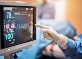 AI-driven ECG age prediction transforms early disease detection Study: Reclassification of the conventional risk assessment for aging-related diseases by electrocardiogram-enabled biological age. Image Credit: totojang1977 / Shutterstock