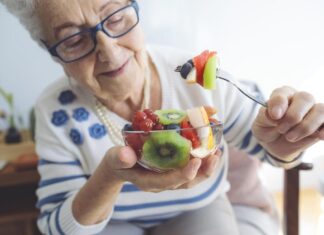 3 eating habits that could help you age well—and 4 that don’t 3 eating habits that could help you age well—and 4 that don’t