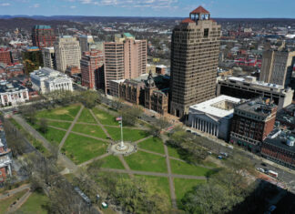 Connecticut's aging population faces health challenges, disparities rise Connecticut's aging population faces health challenges, disparities rise