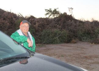 90-year-old Carnduff golfer takes third at seniors’ SSFA tournament 90-year-old Carnduff golfer takes third at seniors’ SSFA tournament