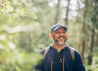 8 Ways To Prevent Heart Disease Gray gradient