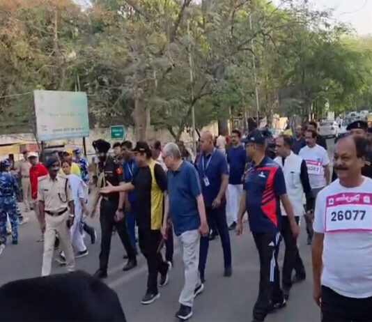 Bihar Governor, DGP participates in ‘Raftaar-e-Sukoon’ marathon for senior citizens Visual from