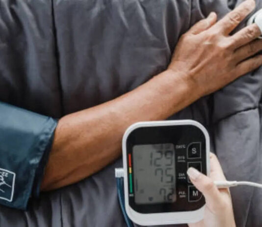 Ideal Blood Pressure Reading for Older Adults: Harvard Health Experts Have an Answer Ideal Blood Pressure Reading for Older Adults: Harvard Health Experts Have an Answer
