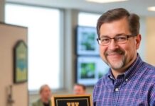 UT Arlington Scientist Recognized with AHA Award for Groundbreaking Aging UT Arlington Scientist Recognized with AHA Award for Groundbreaking Aging Research