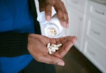 9 Supplements Doctors Recommend Most to Support Healthy Aging 9 Supplements Doctors Recommend Most to Support Healthy Aging