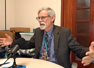 About one of five Valley seniors live alone. What’s that mean for physical, mental health? About one of five Valley seniors live alone. What’s that mean for physical, mental health?