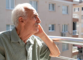 Lonely Older Adults Face a 29 Percent Higher Risk of Heart Disease, and a Doctor Reveals the Data Lonely Older Adults Face a 29 Percent Higher Risk of Heart Disease, and a Doctor Reveals the Data