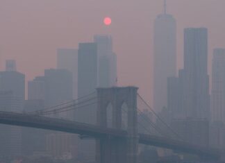 Prolonged exposure to wildfire smoke increases cardiovascular health risks Prolonged exposure to wildfire smoke increases cardiovascular health risks